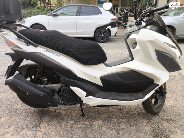 מודעת רכב סאן יאנג ג'ט איקס 125