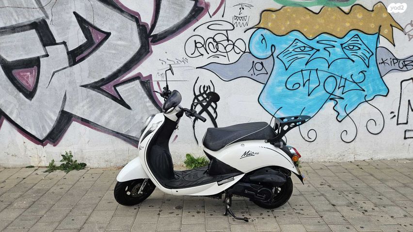 מודעת רכב סאן יאנג מיו 100