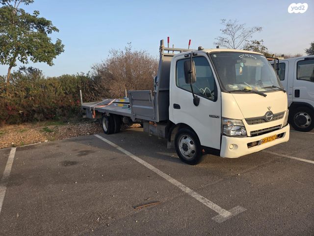 מודעת רכב טויוטה