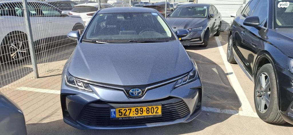 מודעת רכב טויוטה קורולה