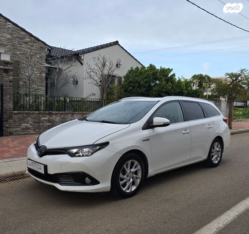 מודעת רכב טויוטה אוריס