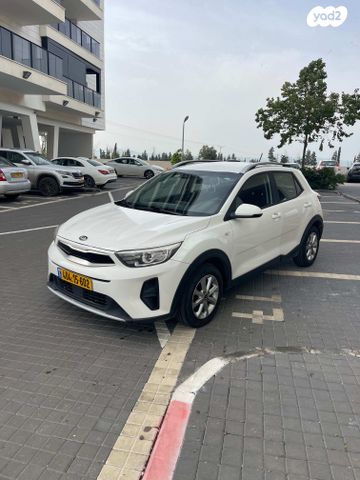 מודעת רכב קיה סטוניק