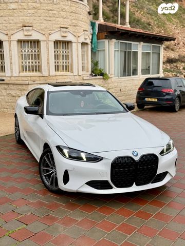 מודעת רכב ב מ וו סדרה 4