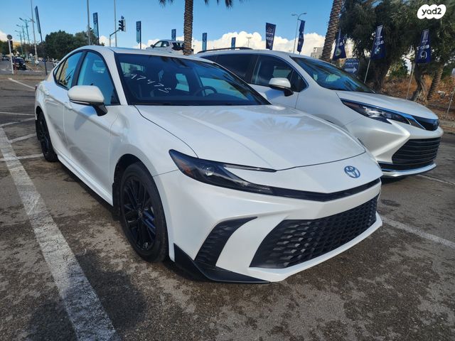 מודעת רכב טויוטה קאמרי