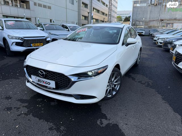 מודעת רכב מאזדה 3