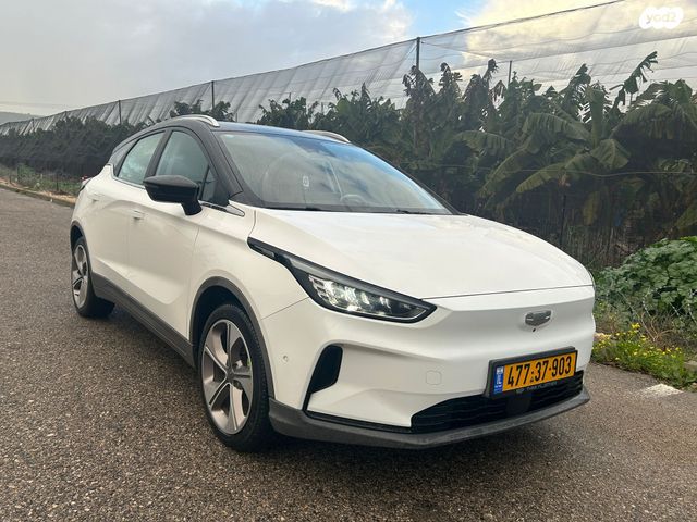 מודעת רכב ג׳ילי Geometry C