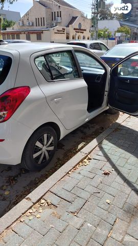 מודעת רכב יונדאי i20 1