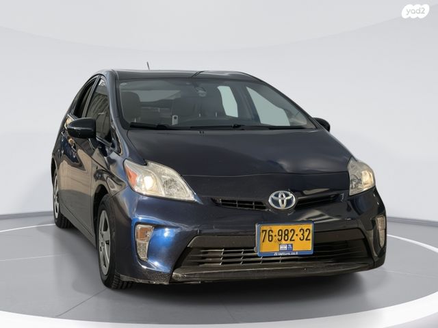 מודעת רכב טויוטה פריוס