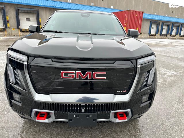 מודעת רכב ג'י.אם.סי סיירה EV  