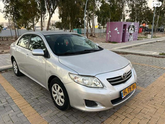 מודעת רכב טויוטה קורולה