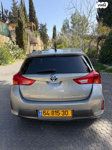 מודעת רכב טויוטה אוריס