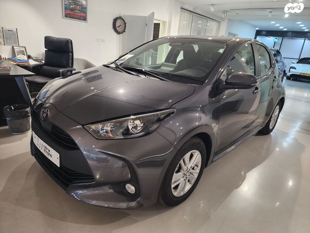 מודעת רכב טויוטה יאריס