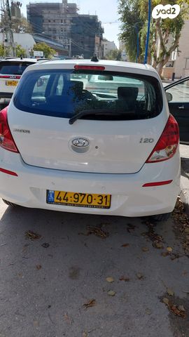 מודעת רכב יונדאי i20