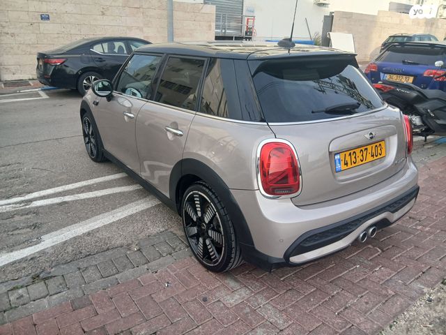 מודעת רכב מיני קופר