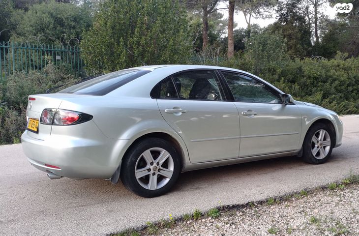 מודעת רכב מאזדה 6