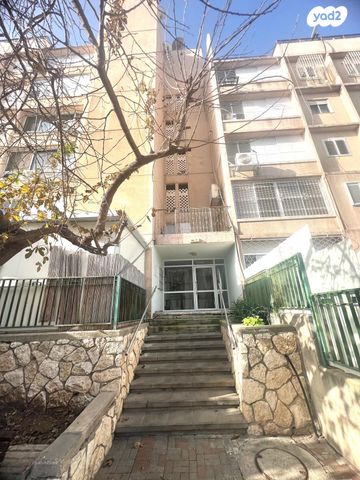 שדרות מלכי ישראל 156