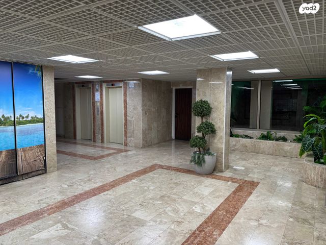 שדרות תל חי 21