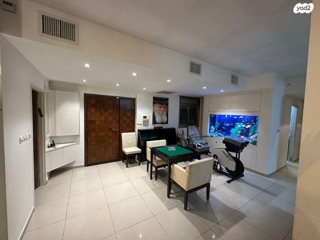 נחמיה תמרי 7