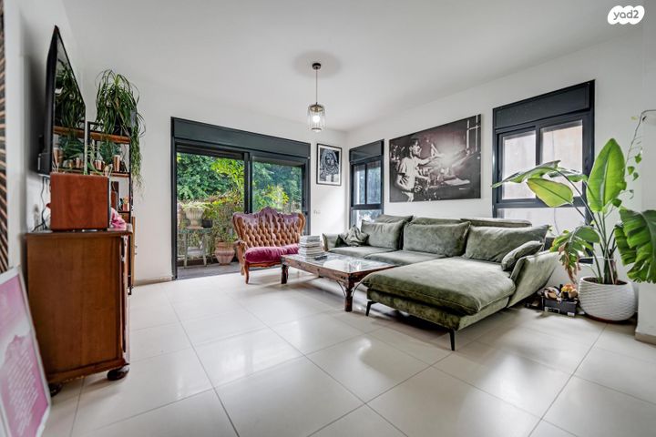 שדרות ירושלים 96