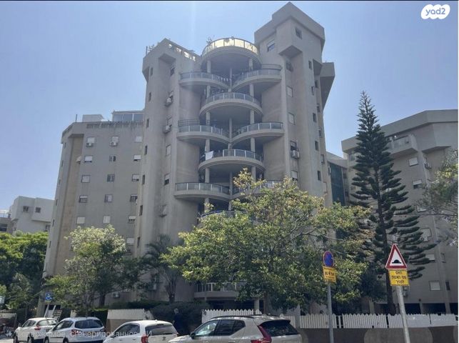 יהושע רבינוביץ 78