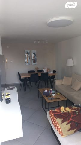 יוסף סרלין 7