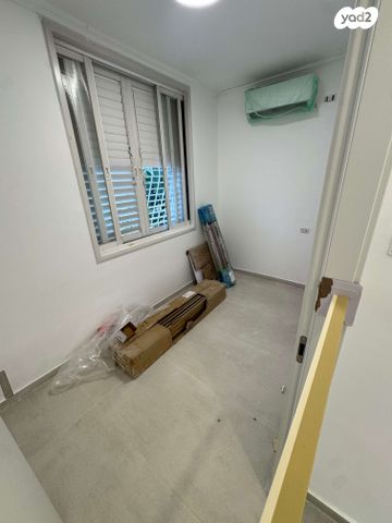 אליעזר קפלן 18