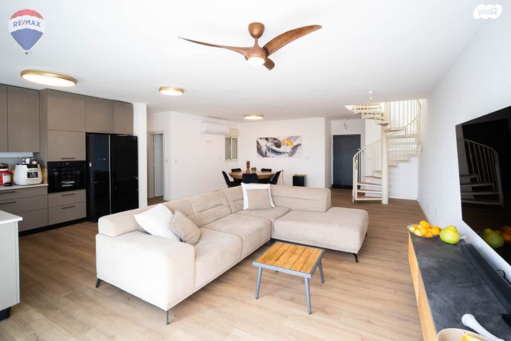 הרב עזריאלי 