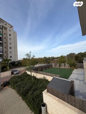 נתיבות מערב