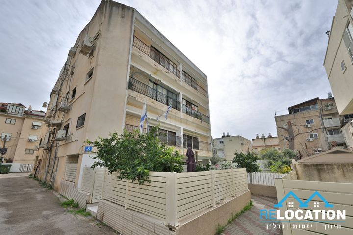 משה שרת 