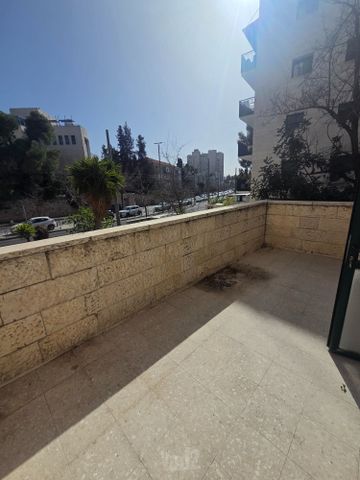 דירה למכירה בירושלים (תיווך) — 5