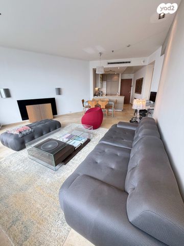 דרך זאב ז'בוטינסקי 7