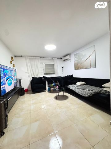 שלום שבזי 19