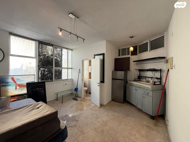 בוקי בן יגלי 