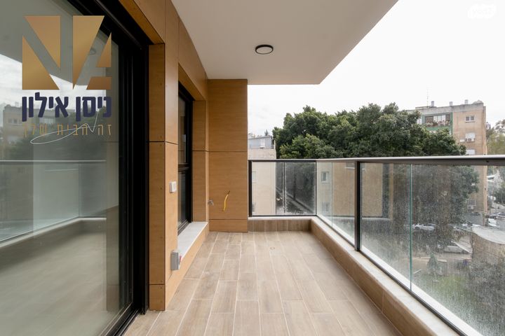 מונטיפיורי 35