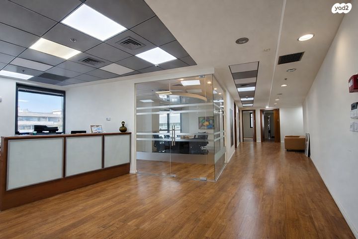 עתידים, אזור התעסוקה רמת החייל