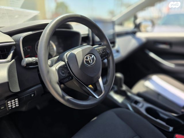 מודעת רכב טויוטה קורולה