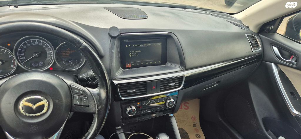 מודעת רכב מאזדה 3