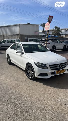 מודעת רכב מרצדס-בנץ C-class