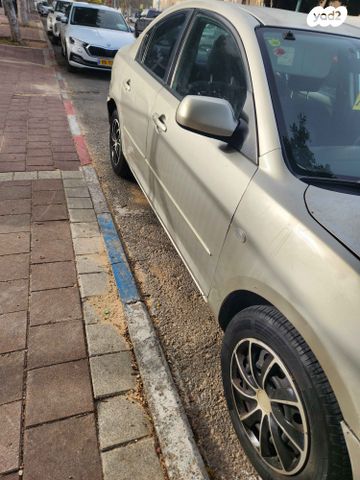 מודעת רכב מאזדה 3