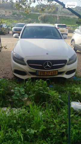 מודעת רכב מרצדס-בנץ C-class