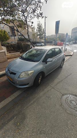 מודעת רכב טויוטה אוריס