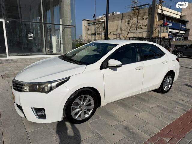 מודעת רכב טויוטה קורולה