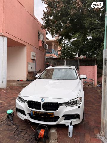 מודעת רכב ב מ וו סדרה 3