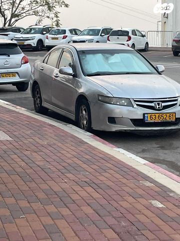 מודעת רכב הונדה אקורד