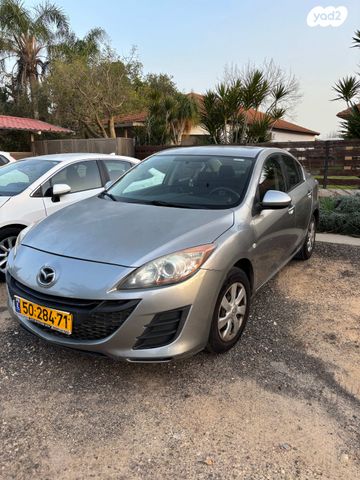 מודעת רכב מאזדה 3