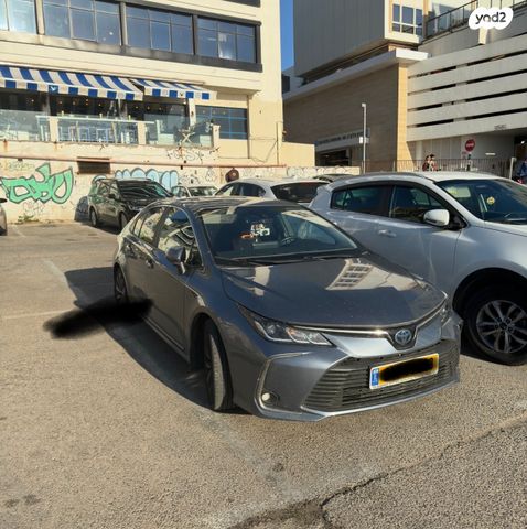 מודעת רכב טויוטה קורולה