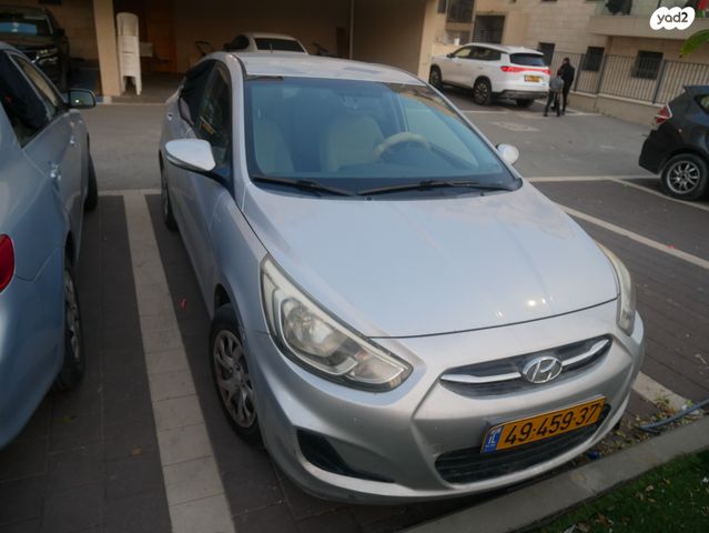 מודעת רכב יונדאי אקסנט i25