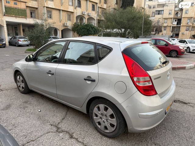 מודעת רכב יונדאי i30