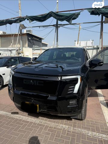 מודעת רכב ג'י.אם.סי סיירה EV