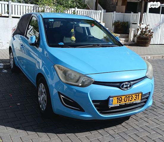 מודעת רכב יונדאי i20